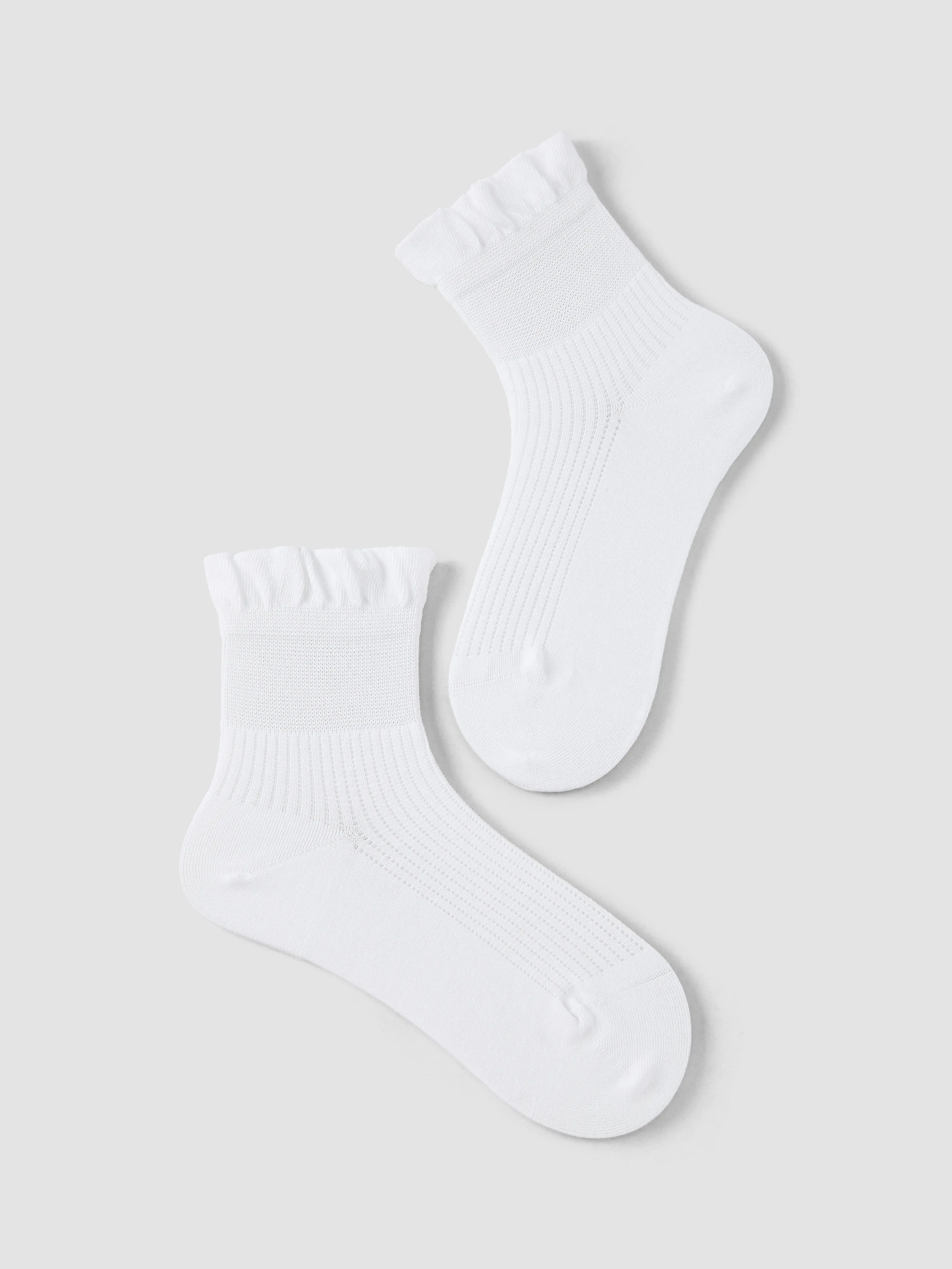  3 PARES DE CALCETINES DE TRIPULACIÓN CON VOLANTES