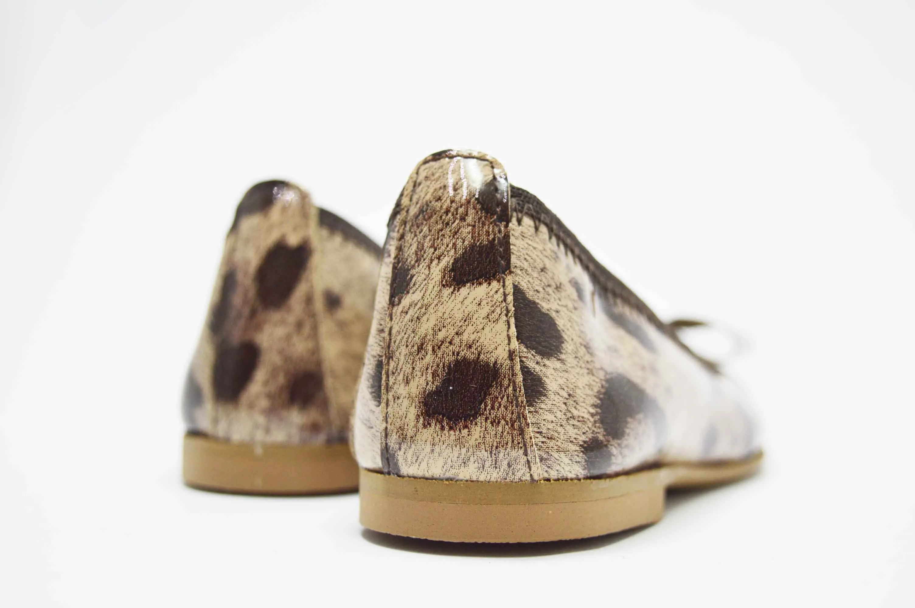 Bailarina charol leopardo lazo niña