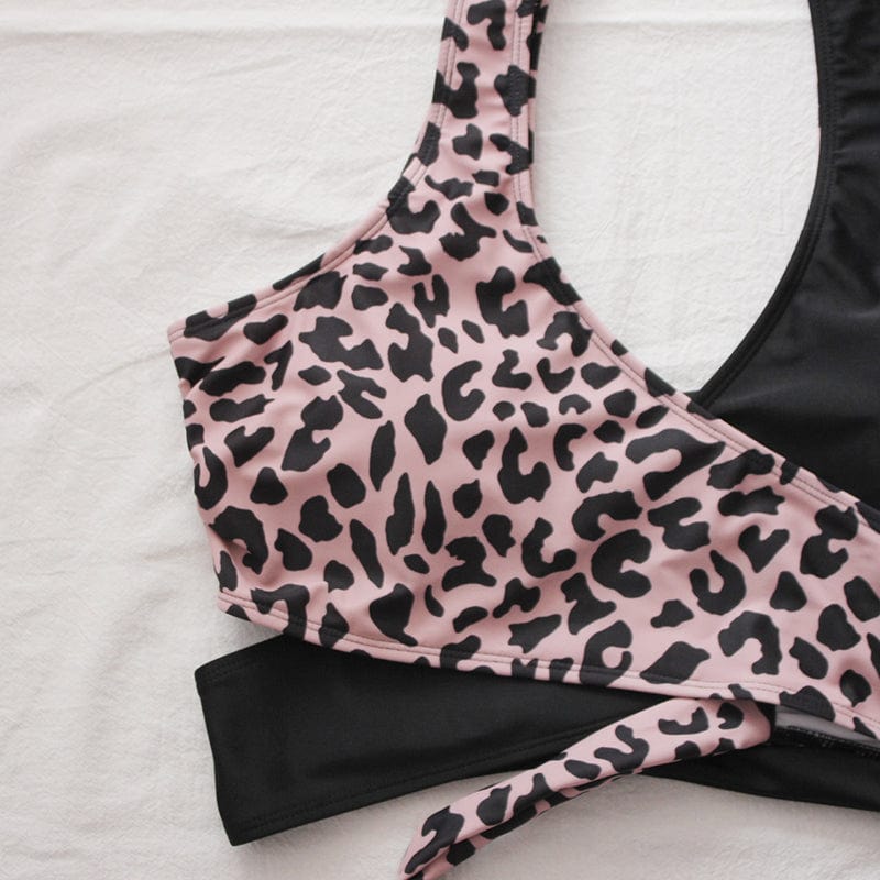 Biquini con estampado de leopardo plus size