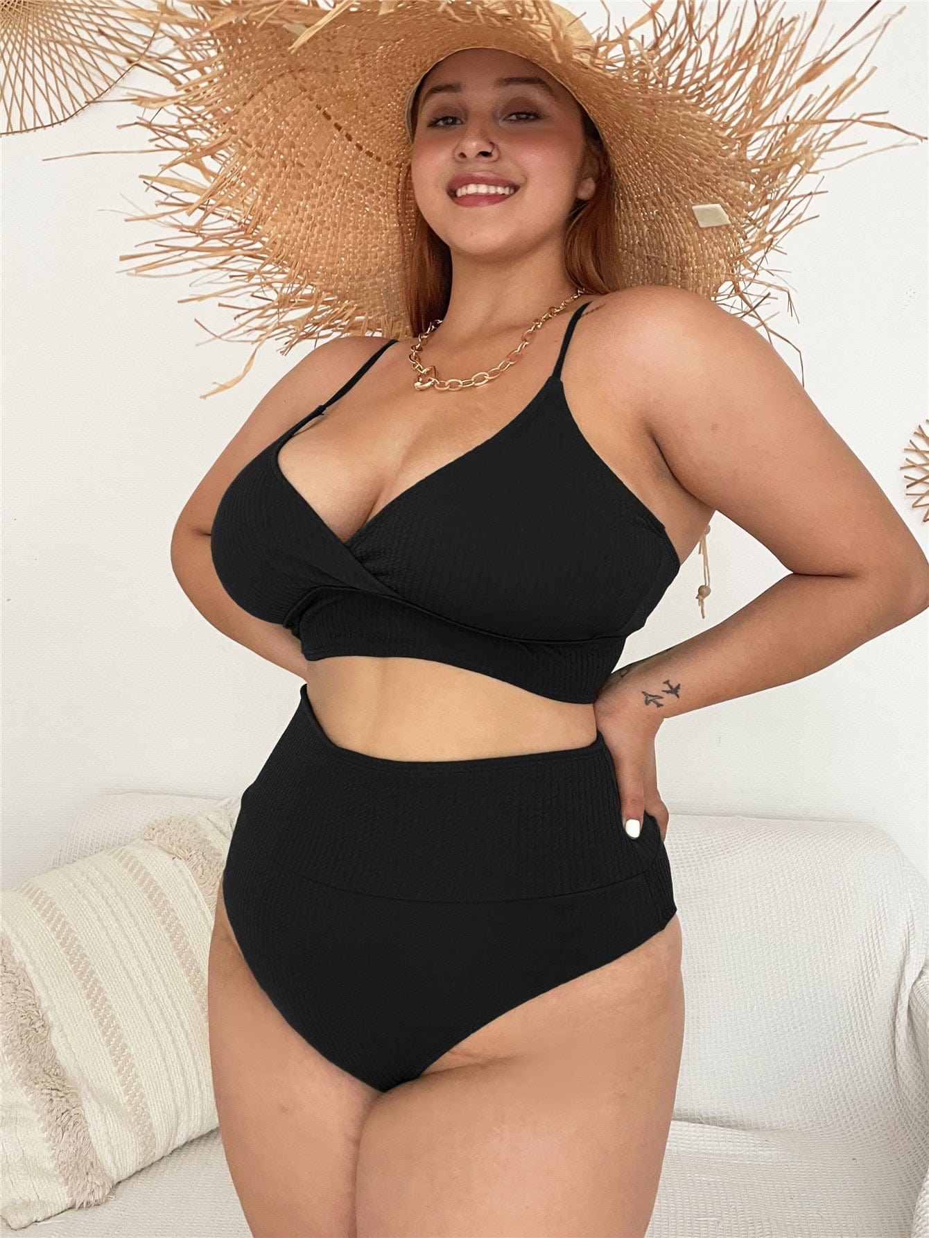 Biquini plus size de punto acanalado con cintura alta