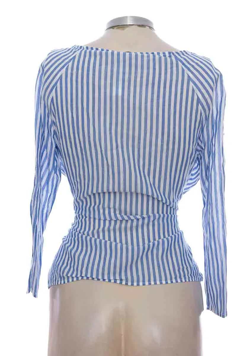 BLUSA COLOR AZUL  H&AMP;M