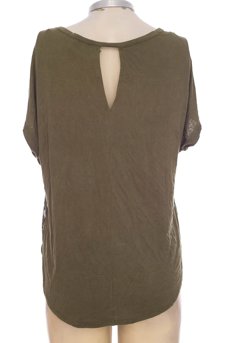 BLUSA COLOR VERDE  GEF