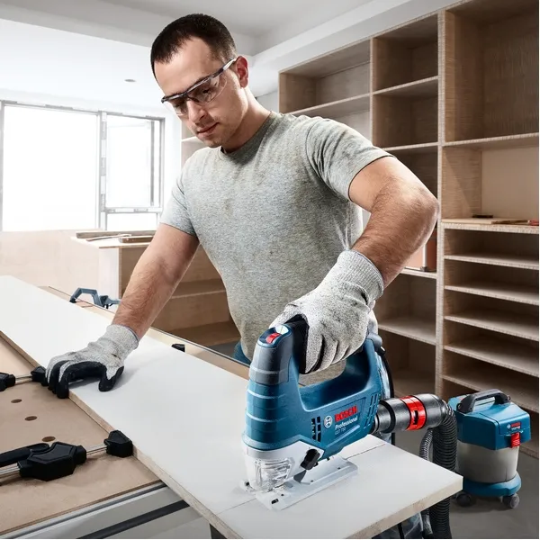 BOSCH  GST 750  SIERRA DE CALAR PENDULAR, 520 W