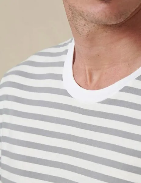 CAMISETA GLOBE HORIZON STRIPED  WHITE