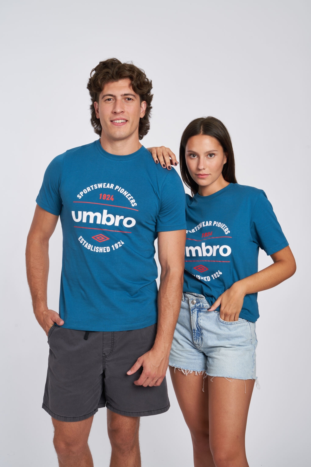 CAMISETA UMBRO FW CIRCULAR GRAPHIC TEELYONS BLUE