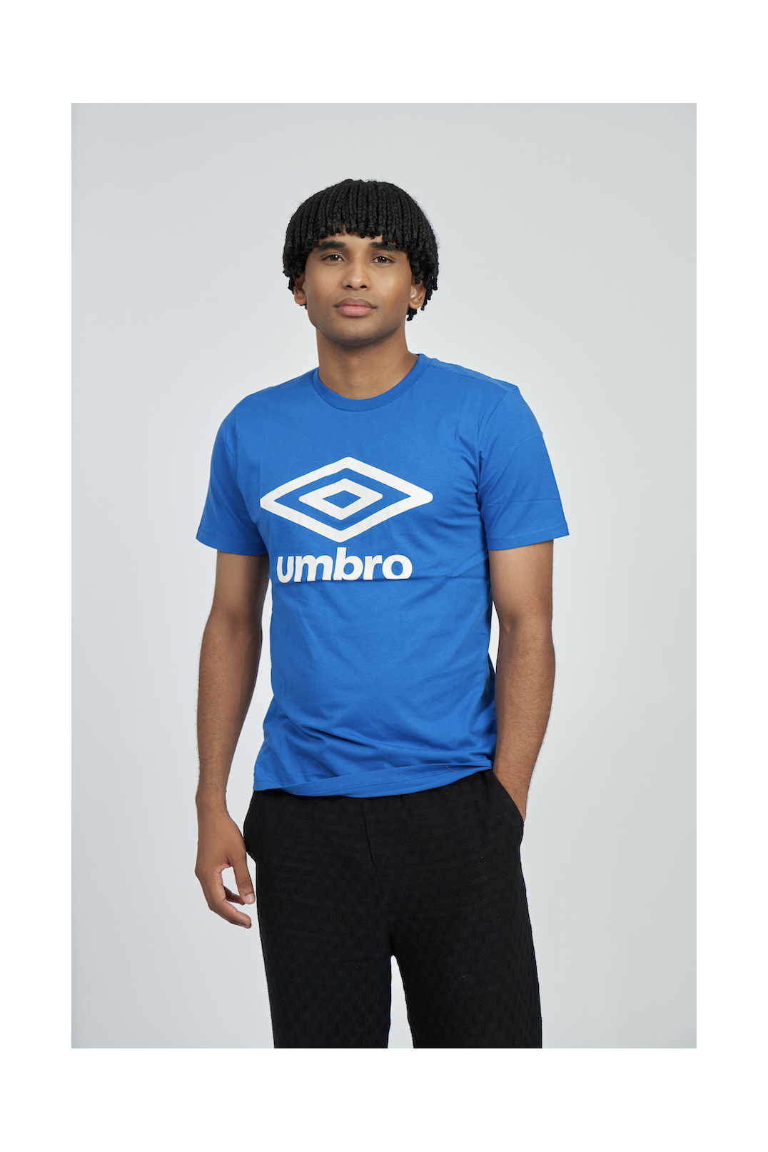 Camiseta Umbro Wardrobe Large Logo Royal / White