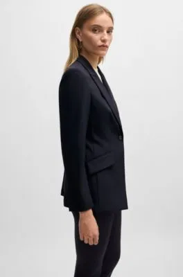 Chaqueta slim fit en paño elástico de secado rápido