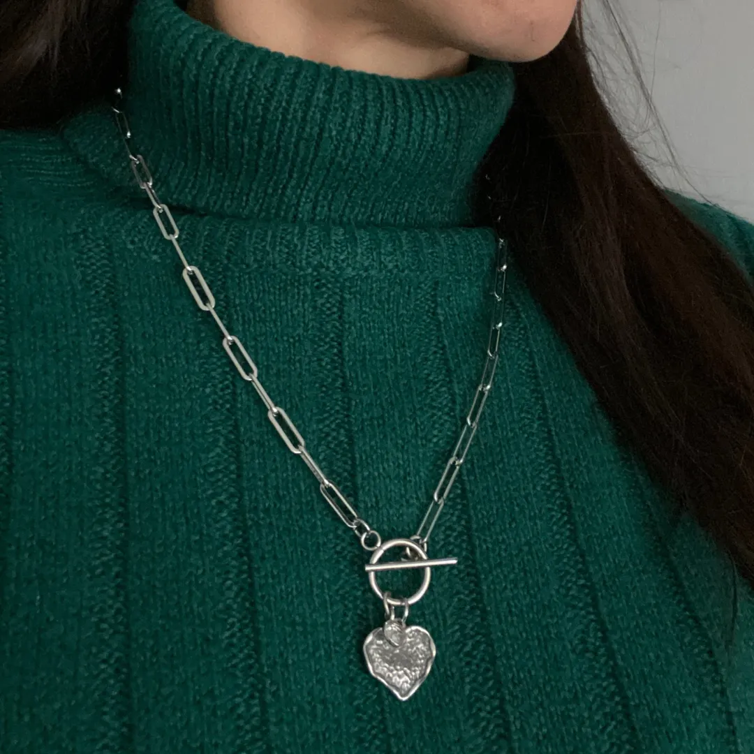 COLLAR LOVE