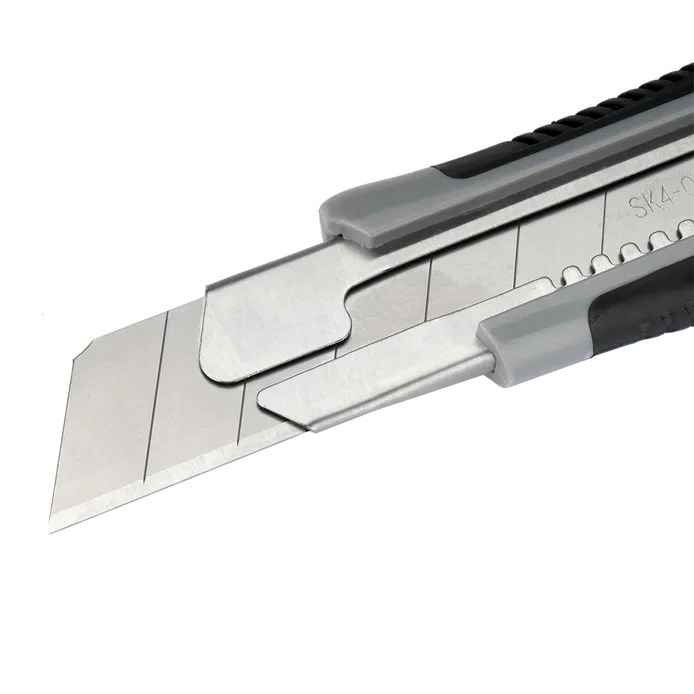 Cutter bimaterial de 25 mm para instalación de placa y trabajos de corte