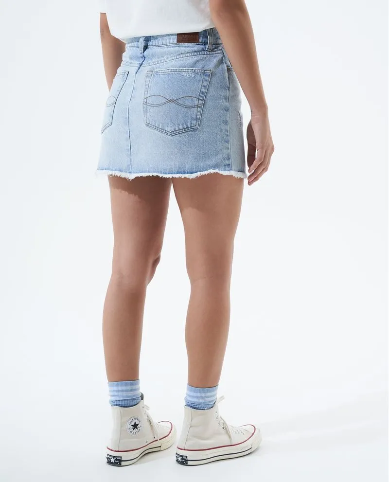 Falda con ruedo desflecado para mujer