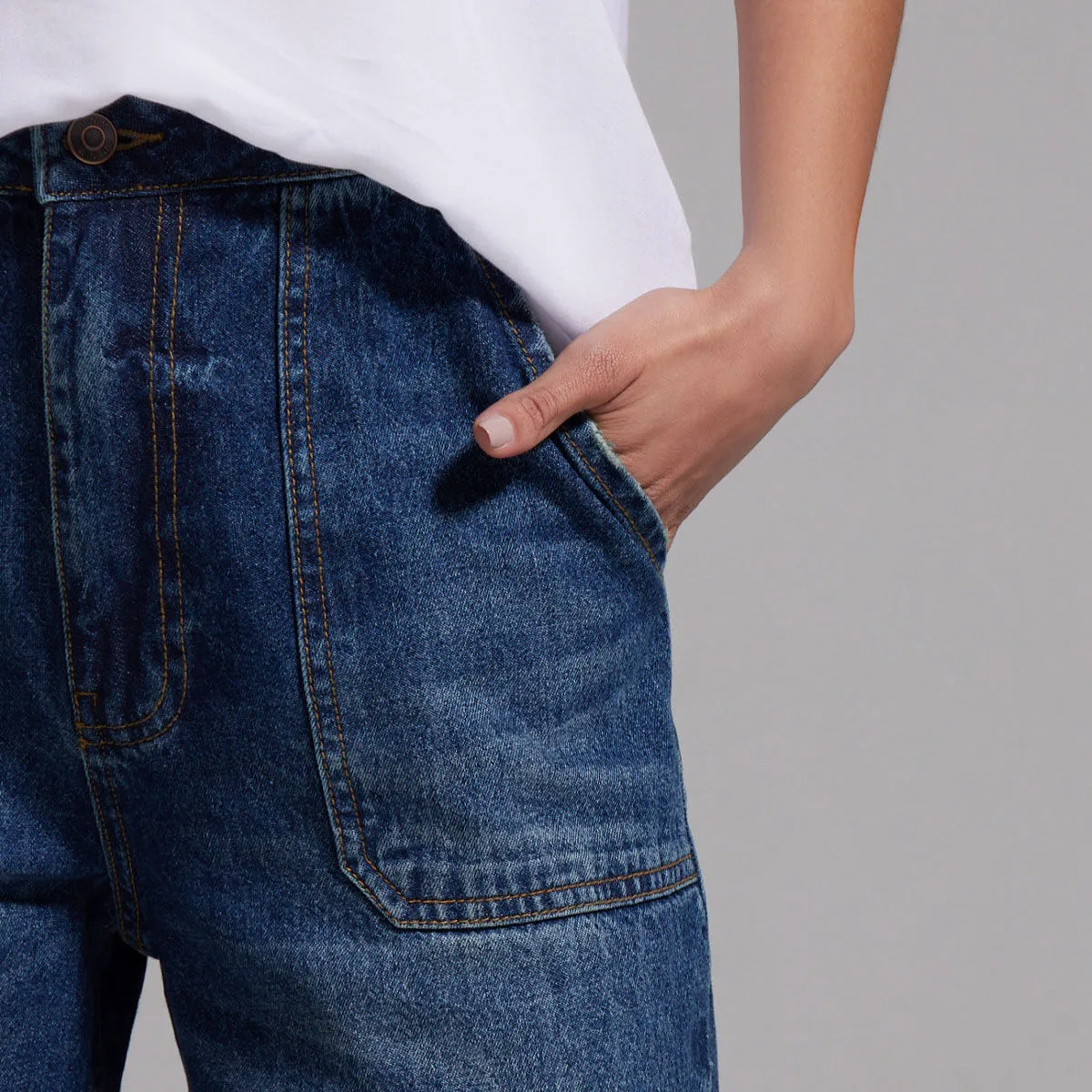 Jean Tipo Culotte Con Bolsillos De Parche