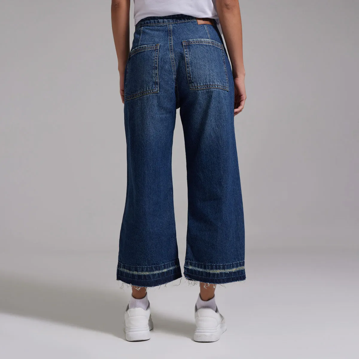 Jean Tipo Culotte Con Bolsillos De Parche