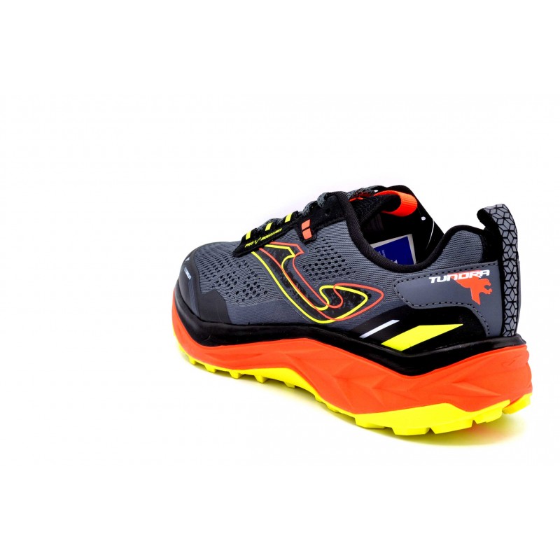 Joma Tk.Tundra Gris | Zapatilla de trail para hombre