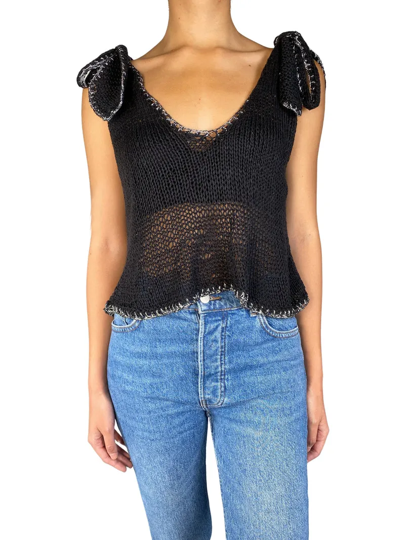KARYN COO Polera Tejida Negra con Bordes Blancos