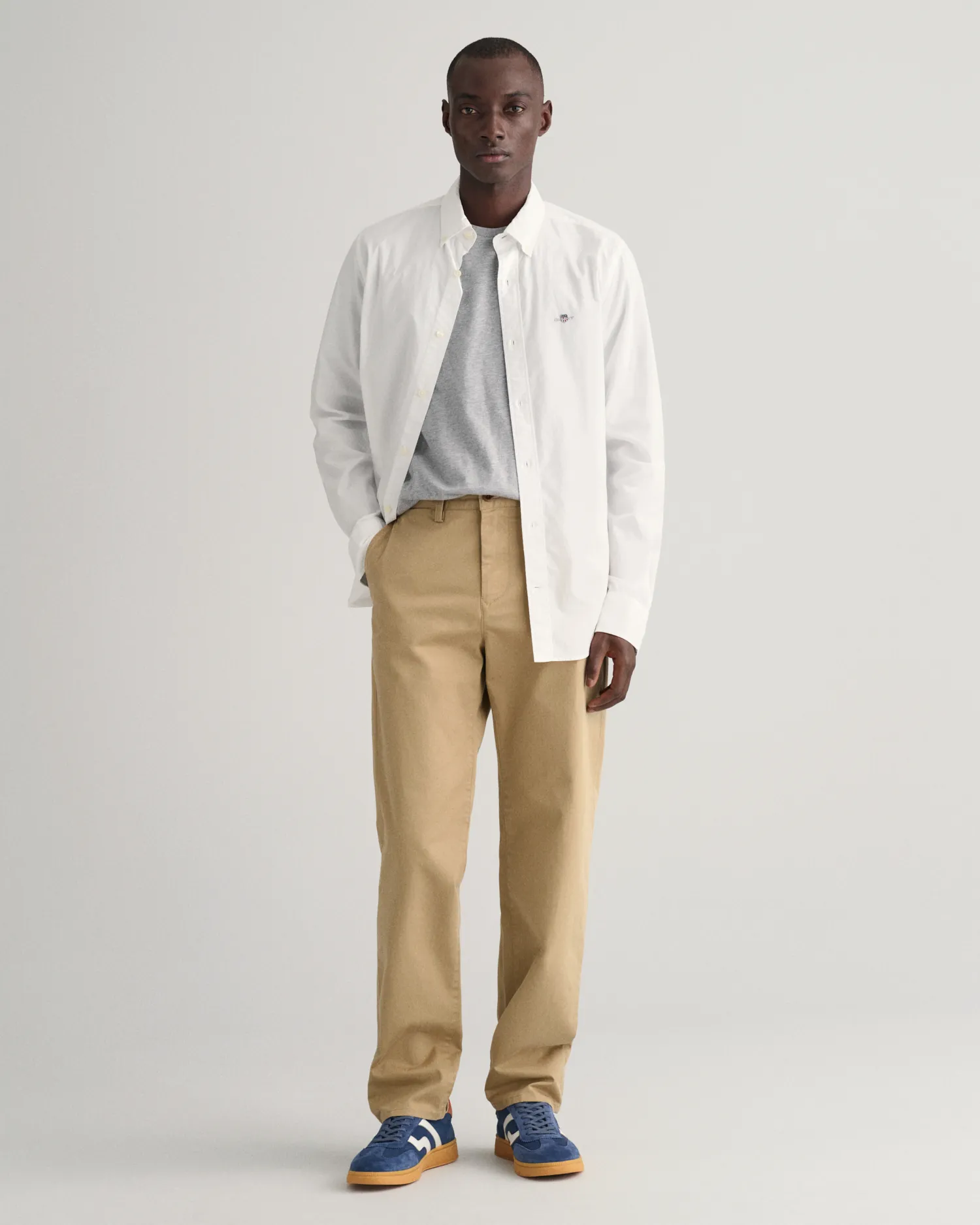Pantalones chinos Regular Fit de sarga