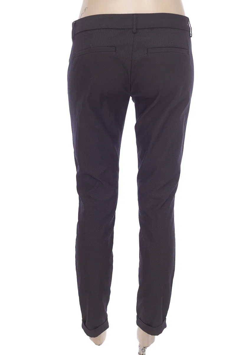 PANTALóN COLOR GRIS  NAF NAF