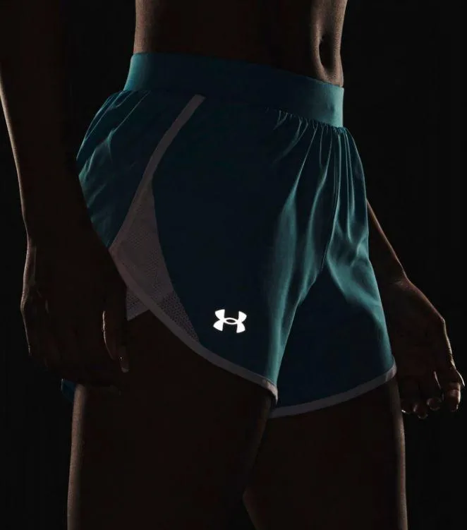 PANTALóN CORTO UNDER ARMOUR FLYBY 2.0 AZUL CELESTE