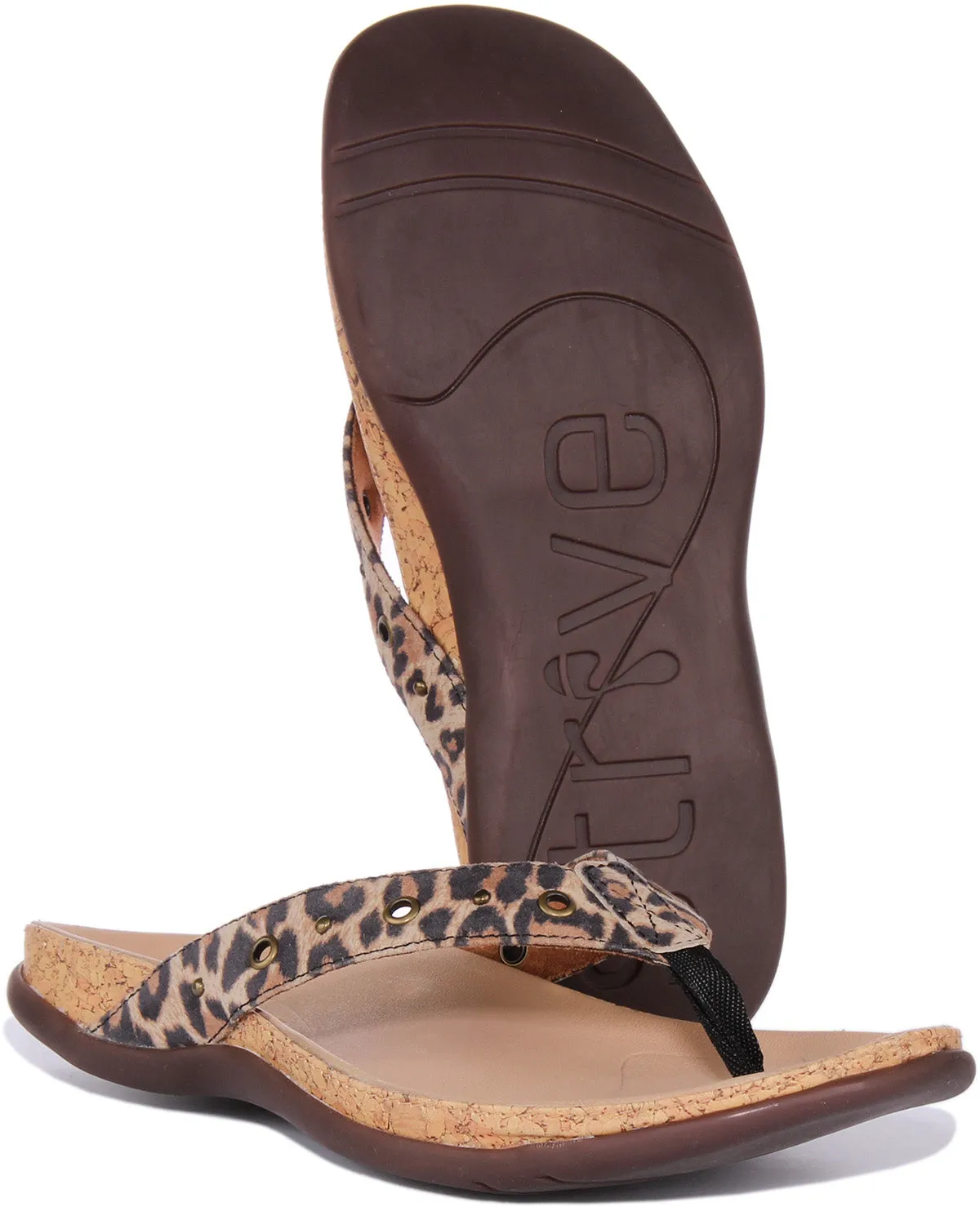 Strive Saria Sandalia de dedo de piel para mujer en negro