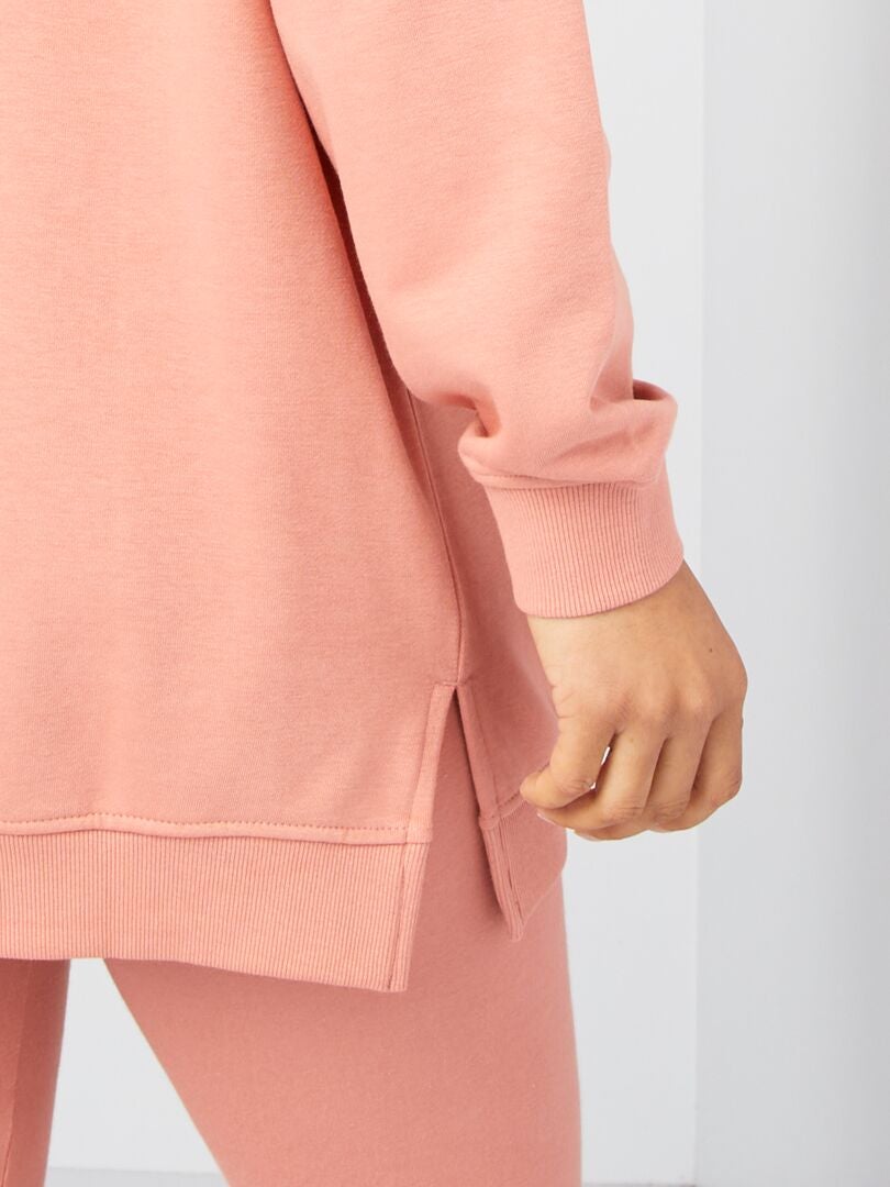 SUDADERA CON CAPUCHA CORTE LARGO  ROSA