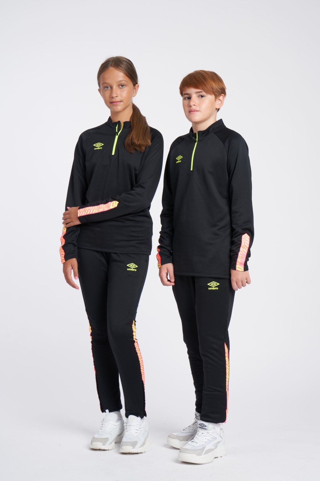 Sudadera Umbro Axis Half Zip - JUNIOR - Black / Safety Yellow / Knockout Pink