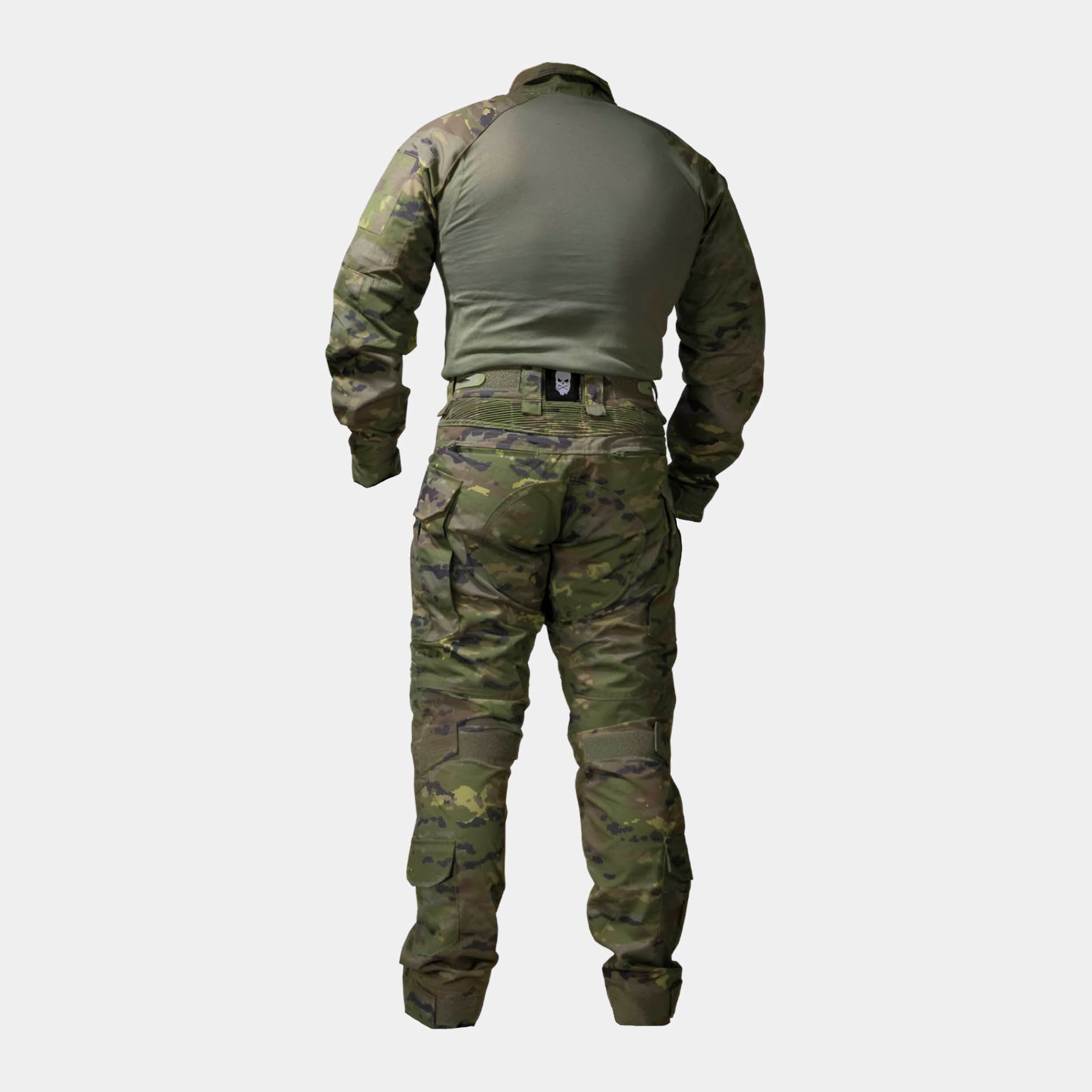 TRAJE TáCTICO BLACKBEARD  CORSO