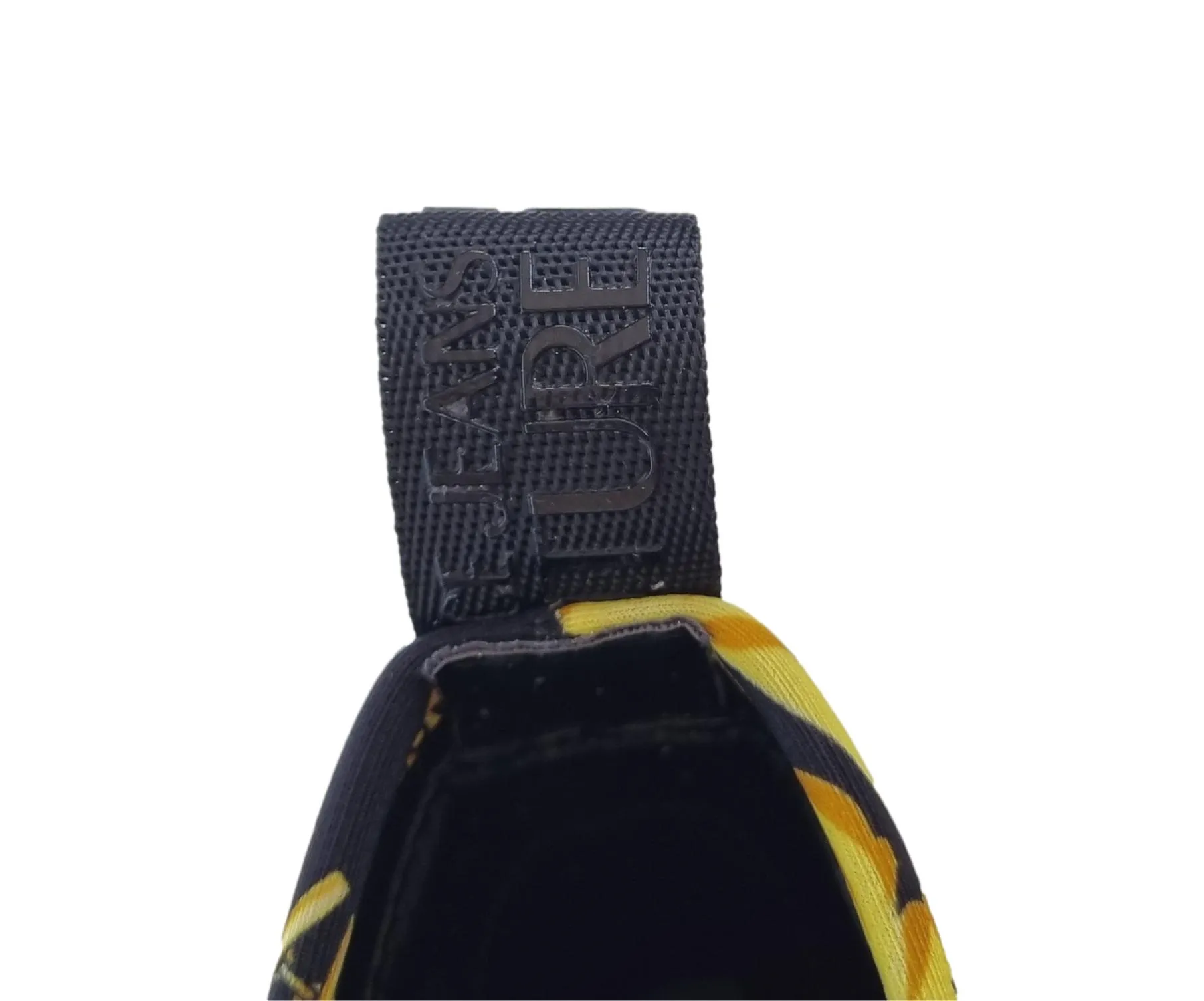 Versace zapatos botín 75VA3S60 DREW negro estampado de cadenas