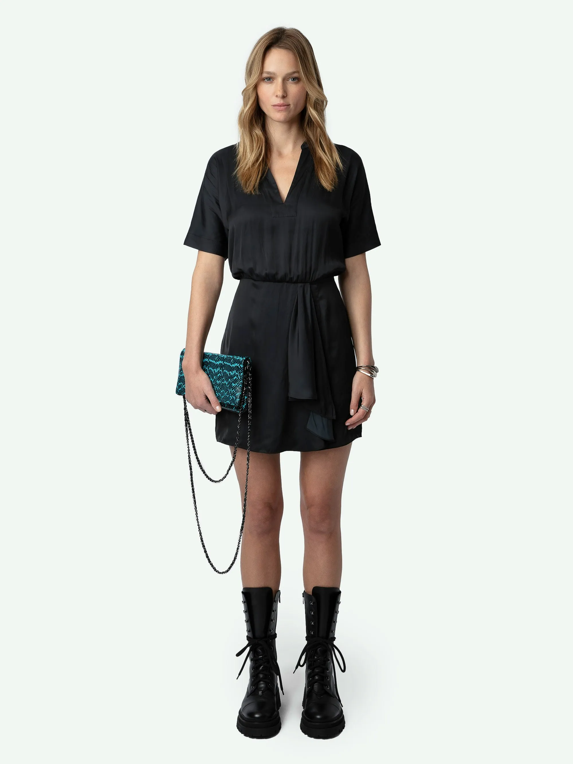 Vestido de Satén Raito