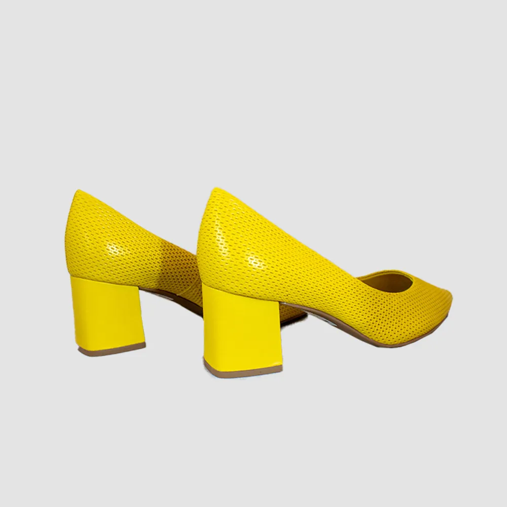 ZAPATILLAS PARA MUJER DEGONA CUERO AMARILLO