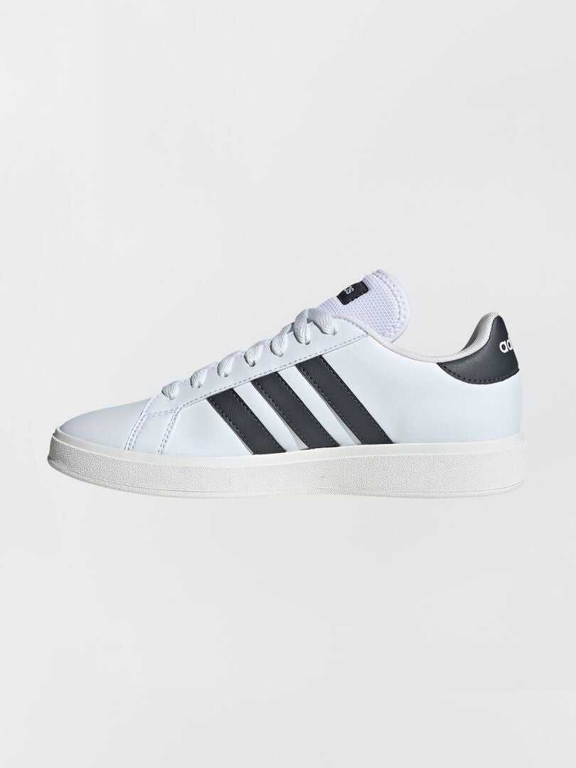 ZAPATILLAS 'ADIDAS' 'GRAND COURT' DE FLORES  BLANCO