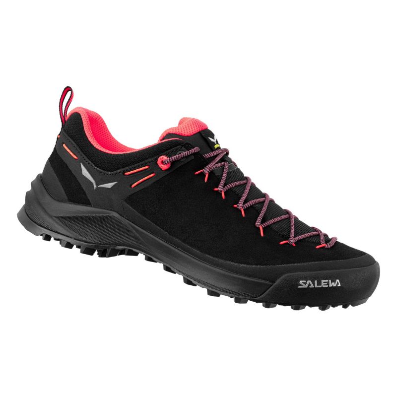 Zapatos de aproximación Salewa Ws Wildfire Leather (Black/Fluo Coral) Mujer